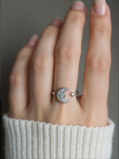 Moon & Star Silver-Plated Platinum Ring